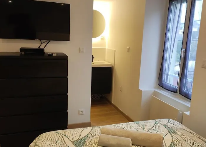 La Douce Angevine - La Mesange * Angers